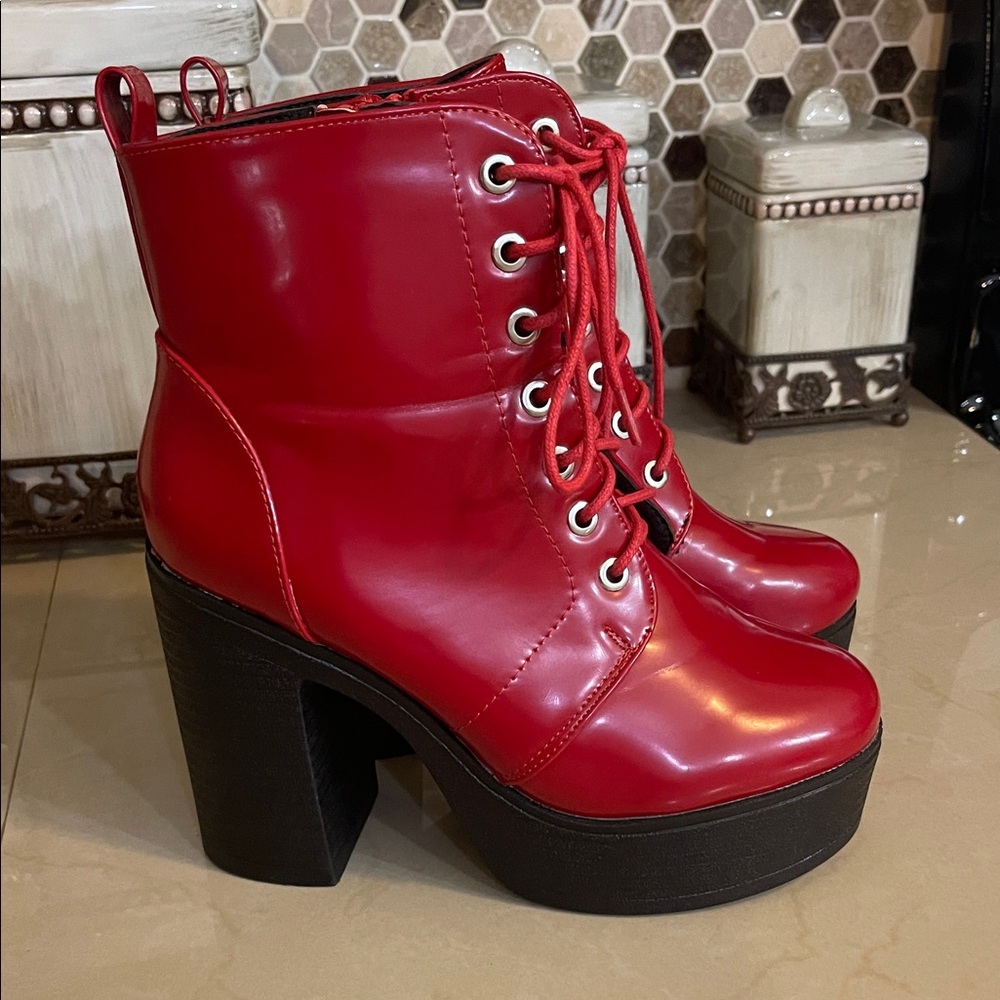 Allegra K platform chunky high heel lace up combat patent leather boots 7.5